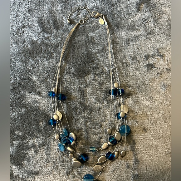 Lia Sophia Blue and silver necklace. - Picture 1 of 3